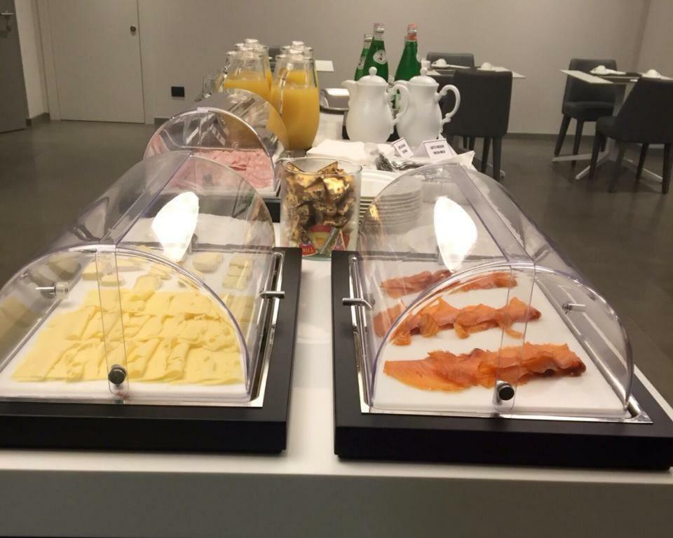 Link124 Hotel Parma Ngoại thất bức ảnh